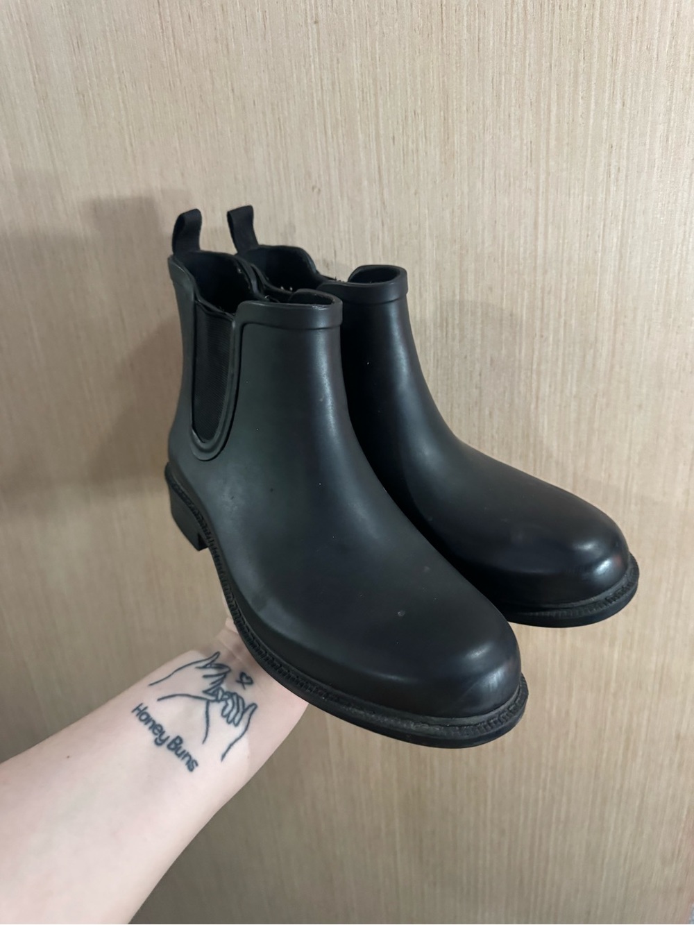 Womens Madewell Black Chelsea Rain Boots - Sleek Slip-On Style Size 10